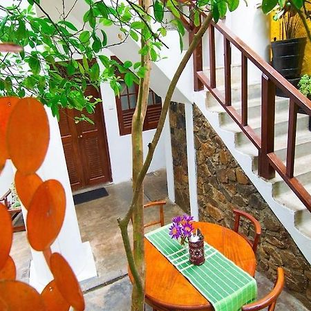 Villa Yehinsa - Galle Fort エクステリア 写真